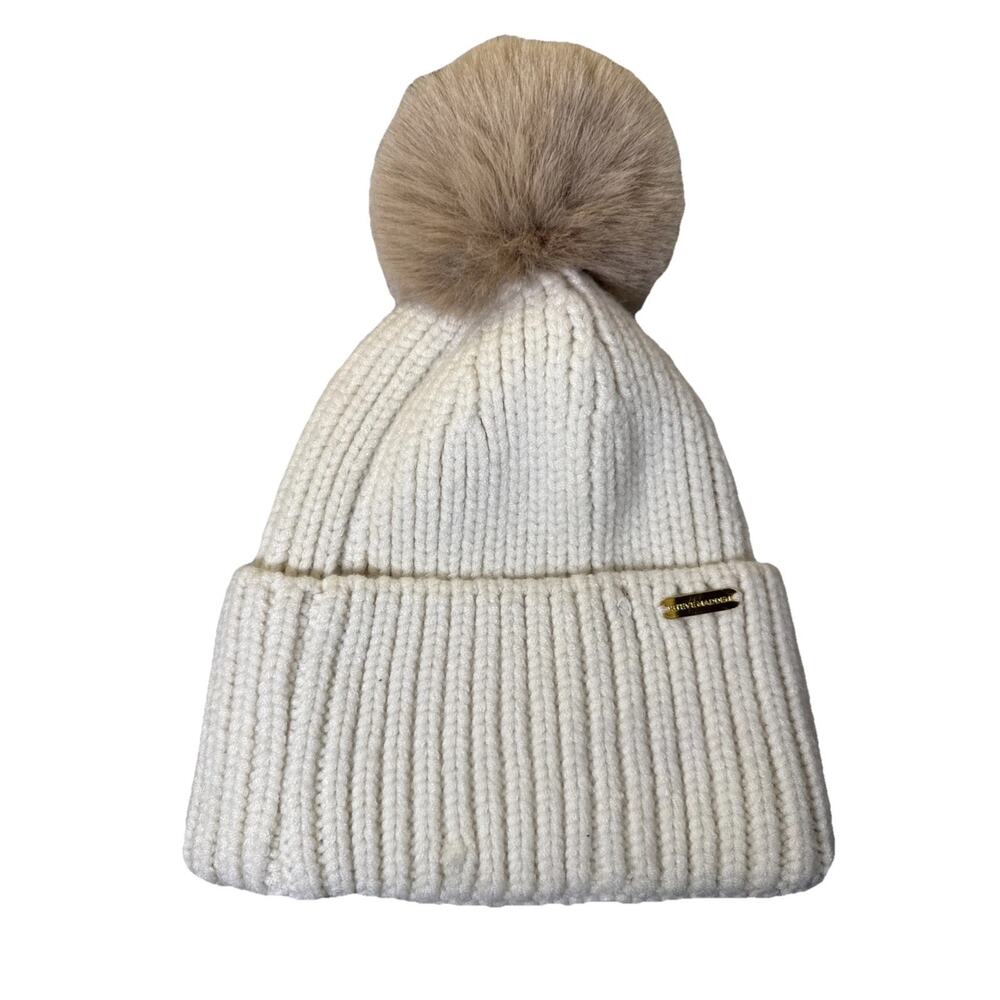 Steve Madden Ivory Knit Winter Beanie! MINT CONDITION!‎